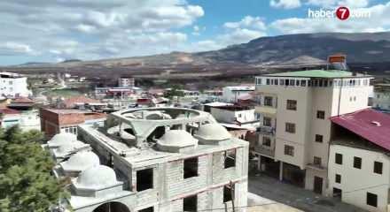 Depremde yıkılmıştı: Darende&rsquo;de Balaban &Ccedil;arşı Camii yeniden y&uuml;kseliyor