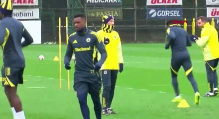 Derbi &ouml;ncesi Fenerbah&ccedil;e&rsquo;ye m&uuml;jde &uuml;st&uuml;ne m&uuml;jde