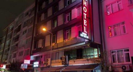 Gen&ccedil; kadın otel odasında &ouml;ld&uuml;r&uuml;ld&uuml;