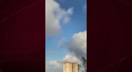 İran balistik f&uuml;zesinin Hayfa'yı vurma anı kameraya yansıdı