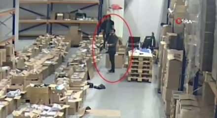 İstanbul Havalimanı G&uuml;mr&uuml;k M&uuml;d&uuml;rl&uuml;ğ&uuml;'nde usuls&uuml;zl&uuml;k operasyonu