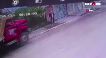 Kocaeli'de korkun&ccedil; olay! Freni patlayan kamyon yaşlı adamı ezdi ge&ccedil;ti