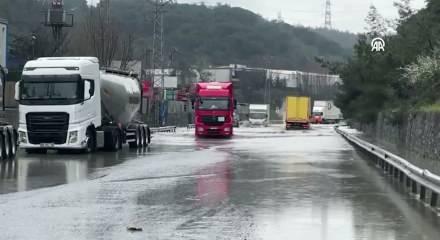 Meteoroloji&rsquo;den kuvvetli yağış uyarısı: 4 il i&ccedil;in sarı alarm