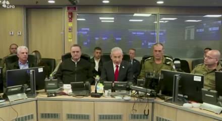 Netanyahu'dan manidar savaş a&ccedil;ıklaması! 'İran rejimi i&ccedil;ten &ccedil;&ouml;kecek' deyip duyurdu