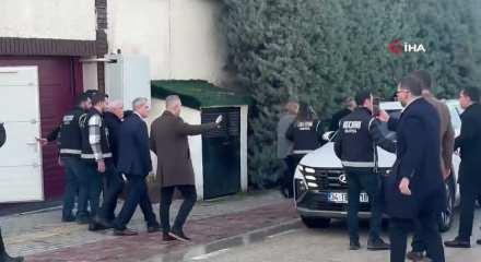 Skandal s&ouml;zler ortaya &ccedil;ıktı: &lsquo;K&ouml;y evi yap, ihaleyi hallederiz&rsquo;