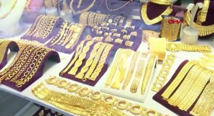 Trump'ın a&ccedil;ıklamaları sonrasında altından tarihi d&uuml;ş&uuml;ş