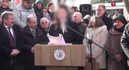 &Ouml;zkan Yalım'ın belediyede işe aldığı sevgilisinin b&uuml;st a&ccedil;ılışında konuştuğu anlar