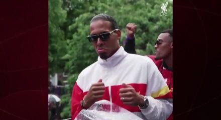 Galatasaray, Van Dijk i&ccedil;in harekete ge&ccedil;meyi planlıyor