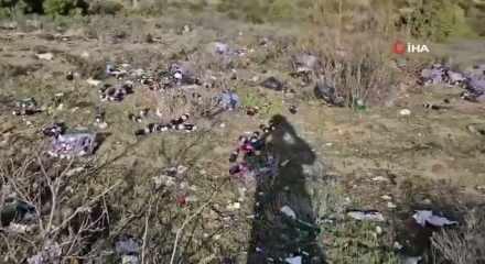 Bilecik'te ormanlık alana y&uuml;zlerce şişe bozuk şalgam suyu atıldı