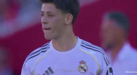 Arda G&uuml;ler krizi b&uuml;y&uuml;yor! Real Madrid&rsquo;de hedefte o var