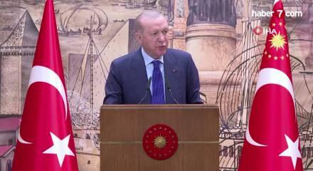 Başkan Erdoğan: "Hakkı haykırmaya acı da olsa doğruları a&ccedil;ık a&ccedil;ık s&ouml;ylemeye devam edeceğiz"