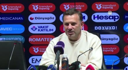 Galatasaray'da Okan Buruk^'un a&ccedil;ıklamaları sonrası takımda "Hain" aranıyor! 