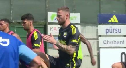 Kayserispor ma&ccedil;ında ağrıları nedeniyle kenara gelen Milan &Scaron;kriniar&rsquo;ın son durumu belli oldu
