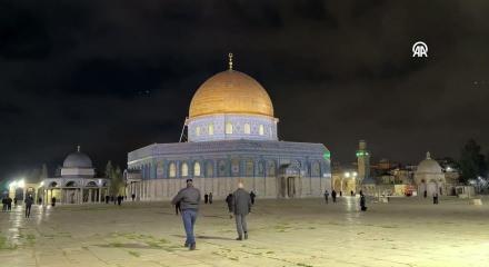 Mescid-i Aksa, 41 g&uuml;n sonra ibadete a&ccedil;ıldı