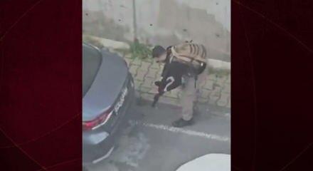 RT&Uuml;K Konsolosluk &ouml;n&uuml;ndeki te&ouml;rist saldırı sonrası uyarıda bulundu