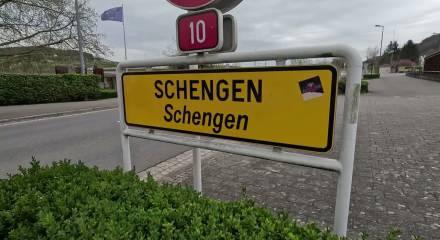 Schengen b&ouml;lgesine girişlerde parmak izi ve y&uuml;z taraması d&ouml;nemi!