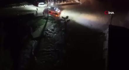 Sele kapılan ara&ccedil;taki 2 kişi hayatını kaybetti