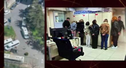 Ter&ouml;r saldırısı sırasında polisler hakkında &ccedil;irkin ifadeler kullanan plaza &ccedil;alışanları g&ouml;zaltında