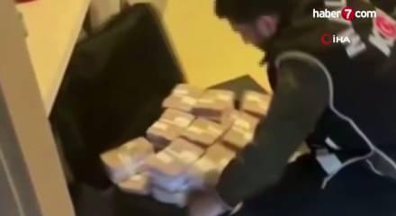 &Uuml;sk&uuml;dar Belediyesi'ne y&ouml;nelik operasyonda r&uuml;şvet parası ortaya &ccedil;ıktı