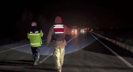 Van ve Hakkari&rsquo;de zehir tacirlerine darbe: 446 kilogram uyuşturucu ele ge&ccedil;irildi