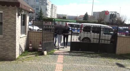 17 yaşındaki zanlı balkondan girip uyurken &ouml;ld&uuml;rd&uuml;! Korkun&ccedil; cinayette yeni gelişme