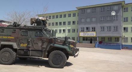 Şanlıurfa Valiliğinden Siverek'teki okul saldırısına ilişkin a&ccedil;ıklama: 20 g&ouml;zaltı