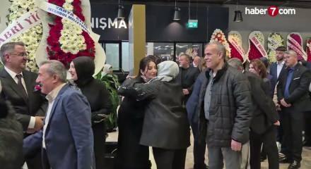 Siyaset ve iş d&uuml;nyası bu d&uuml;ğ&uuml;nde buluştu! Tipioğlu ailesinin mutlu g&uuml;n&uuml;