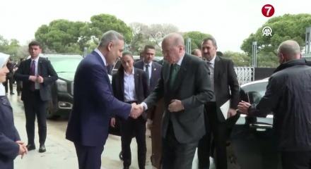 Barzani oğlunu Erdoğan ile tanıştırdı! Yanaklarını sıkıp 'Maşallah' dedi