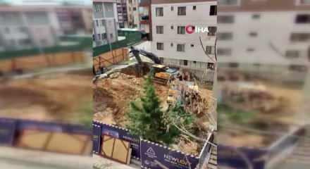 &Uuml;sk&uuml;dar Belediyesi'nin ruhsat verdiği inşaat alanında ağa&ccedil;lar kesildi