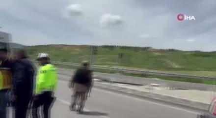 Adıyaman&rsquo;da iki otomobil &ccedil;arpıştı: 6 yaralı