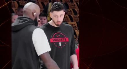 Alperen Şeng&uuml;n  LeBron James ile g&uuml;ndem olan videoyla ilgili a&ccedil;ıklamalarda bulundu