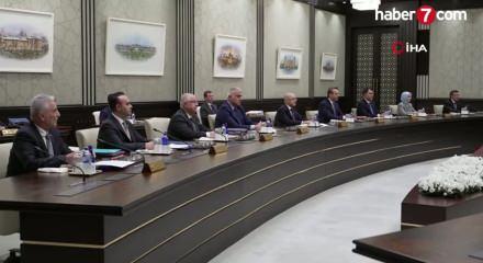 Beştepe&rsquo;de kritik toplantı: Cumhurbaşkanlığı Kabinesi toplandı