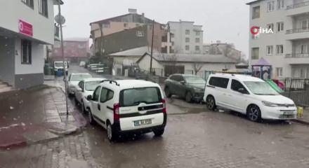 Bing&ouml;l'de nisan karı etkili oldu