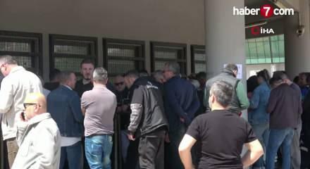 Bursaspor taraftarı S&uuml;per Lig i&ccedil;in gemileri yaktı