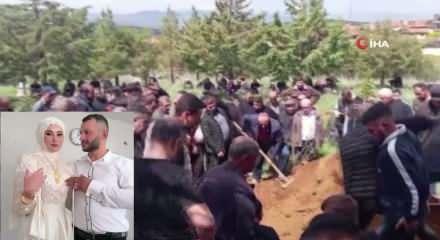 D&uuml;ğ&uuml;nleri olacağı g&uuml;n evde &ouml;len &ccedil;ift toprağa verildi! 