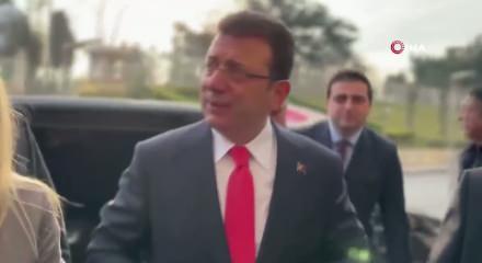 Ekrem İmamoğlu'nun 'yargılandığı davada operasyonları itibarsızlaştırmak i&ccedil;in fonlanan gazetecilere dikkat &ccedil;ekildi