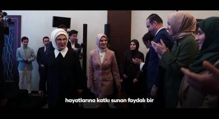 Emine Erdoğan'dan &ccedil;ocukların dijital ortamda korunmasına y&ouml;nelik videolu paylaşım