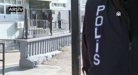 Eskişehir&rsquo;de lisede turnike krizi: Kartlı ge&ccedil;iş tartışma yarattı