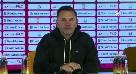 Galatasaray teknik direkt&ouml;r&uuml; Okan Buruk dev derbi  &ouml;ncesinde belirlediği 111'le herkesi ters k&ouml;şe yaptı