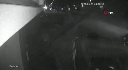 Yarış yapan ara&ccedil; resmen u&ccedil;tu! Feci kazada 1 kişi yaralandı, 3 ara&ccedil; hasar g&ouml;rd&uuml;