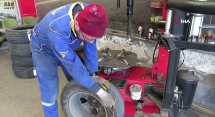 Kış lastiği zorunluluğu sona erdi: S&uuml;r&uuml;c&uuml;ler yaz lastiğine ge&ccedil;iyor