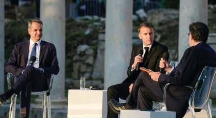 Macron'dan Yunansitan'a savunma garantisi: Egemenliğiniz tehdit edilirse yanınızdayız