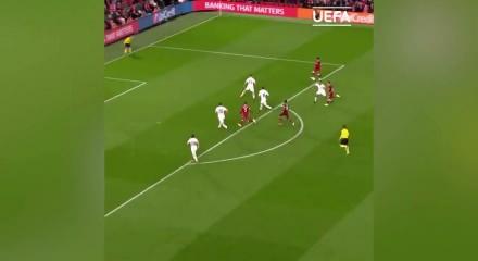 Mohamed Salah i&ccedil;in Galatasaray'a b&uuml;y&uuml;k m&uuml;jde