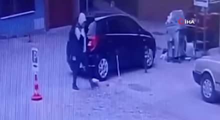 Sahte savcı ve polis şebekesi yaşlı &ccedil;iftin 2 milyonluk ziynet eşyalarını &ccedil;aldı