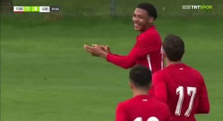 Trabzonspor yarım saatte 2 transferi bitirdi