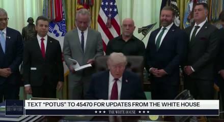 Trump: İran g&uuml;nde 500 milyon dolar kaybediyor