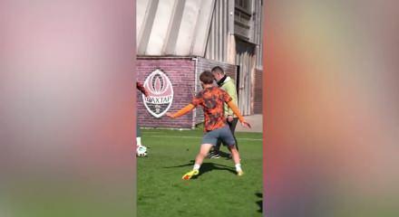 UEFA Arda Turan ve Shakhtar Donetsk'e cezayı kesti