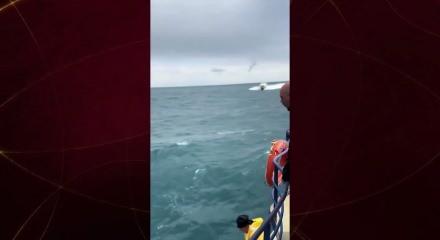 Denizde gerilim: T&uuml;rk gemisi tacize karşı Yunan botunu kovaladı!