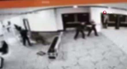 ABD&rsquo;de de komplo teorileri zirveye &ccedil;ıktı: Trump'a y&ouml;nelik saldırı "sahnelenmiş" iddiaları