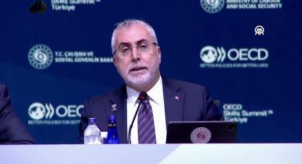 Bakan Vedat Işıkhan&rsquo;dan OECD zirvesinde "fırsat" vurgusunda bulundu